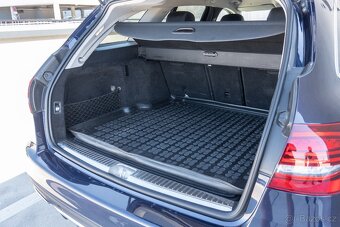 Mercedes-Benz C180 Kombi AMG Line - 20