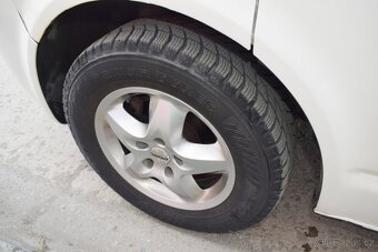 Volkswagen Multivan 2.5TDi 128KW 4x4/7MÍST/TAŽNÉ/ - 20