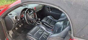 Prodam 2x Audi tt cabrio 1.8 turbo červená cerna 110 a 132kw - 20