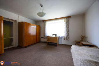 Prodej, rodinný dům, 1120 m2, Rovensko - 20