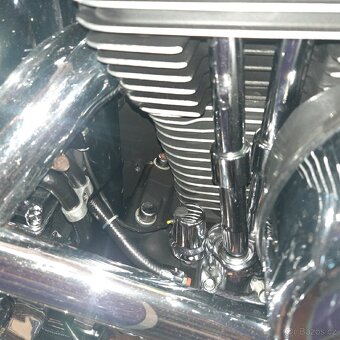 Harley Davidson - 20