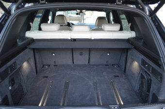 PRODÁM BMW X5 3.0D MAXIMÁLNÍ MOŽNÁ VÝBAVA ČR TOP - 20