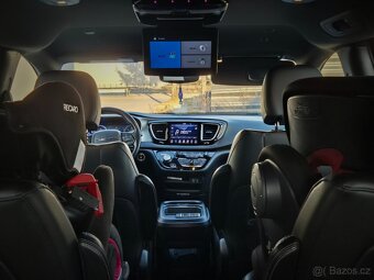 Chrysler pacifica "s" 2018 147km - 20