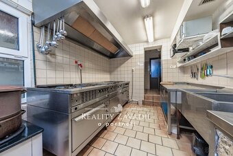 Prodej komerčních prostor s ubytováním, 350 m2 - Hovorčovice - 20