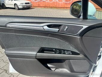 Mondeo 2,0 190k,4x4,AUT,2019,1.MAJ,DPH,TOP stav - 20