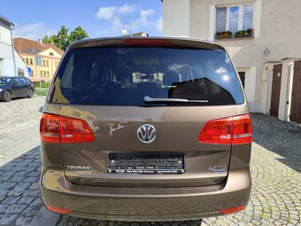 video- Touran 2.0TDi STK 06/2027, rozvody udělané,pěkný stav - 20