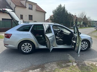 ŠKODA SUPERB KOMBI STYLE 140 kW RV 12/2017 - 20