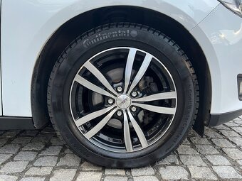 FORD FOCUS KOMBI MK3 1.5TDCI KOUPENO NOVÉ V ČR TOP STAV - 20