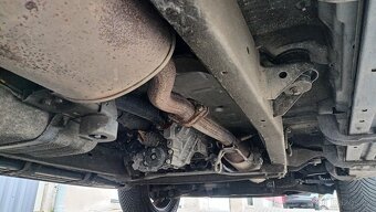 SSANGYONG REXTON RX 220e-Xdi 7 míst 2018 perfektní - 20