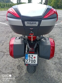 Prodám Hondu VFR1200F - 20