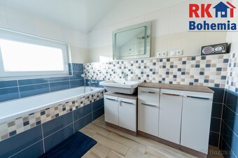 Nabízíme dvoupodlažní nízkoenergetický RD z roku 2018 o disp - 20
