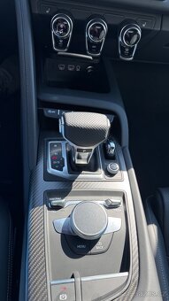 Audi R8,  V10 Performance RWD. Individuální barva - 20