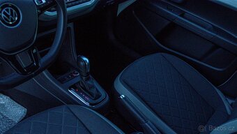 Volkswagen e-UP 2023 - 20