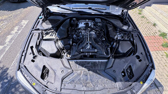 Vůz na náhradní díly BMW M5 F90 sedan 2019 S63M GA8HP-75Z C2 - 20