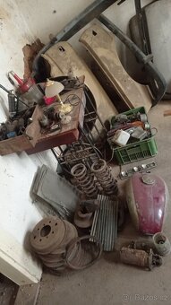 Auto veteráni součástky - 20
