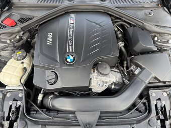 BMW M135i xDRIVE //2016 LED NAVI HARMAN/KARDON SERVISKA - 20