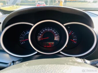 Kia Sorento 2.2D 4x4 MANUÁL VÝHŘEV 1.MAJITEL PANORAMA - 20