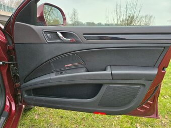 Prodám Superb combi 2.0 125kw 4x4 - 20