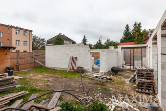 Dům 6 a více o ploše 452 m2 - Praha, Horní Počernice - 20