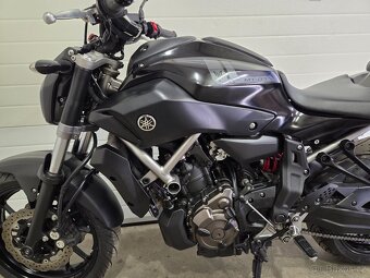 Yamaha MT-07 - 20
