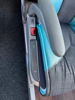 Mercedes-Benz Tourismo RHD 16 - 20