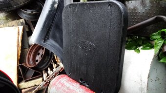 Ford Mondeo MK3  zrcátka, Phersony, kladka, masky, světla... - 20