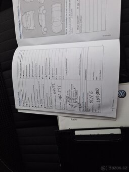 Volkswagen Touran 1.2 TSi 77KW S.Kniha, 7Míst + Zimní kola - 20
