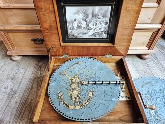 Starožitný hrací stroj Polyphon, 1895 - 20