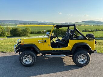 Jeep Wrangler 4,2 benzin,automat,redukce rychl,4X4 - 20