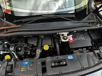 Renault Grand Scénic 1.5 dCi Navi 7 míst ALU kola Rok 2014 - 20