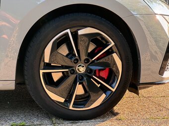 Škoda Octavia RS 2.0 TSI 245k, záruka, serviska - 20