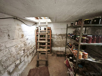 Prodej rodinného domu v klidné lokalitě – Praha Šeberov - 20