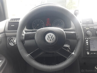 Volkswagen Touran 7 místný,2.0.16V - 20