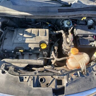 Opel Corsa, 1,2 63KW,KRÁSNÝ,100KM,1MAJ.74LET - 20