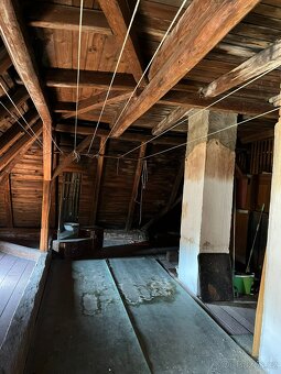 Prodej rodinného domu 240 m2, pozemek 4996 m2 Lipová - 20