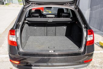 Škoda Octavia Combi 2.0 TDI Style DSG / SPLÁTKY/PROTIÚČET / - 20