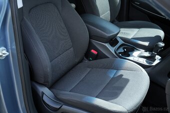 Hyundai Santa Fe 2.2 CRDI 147 kW, Tažné, Kamera, Keyless - 20