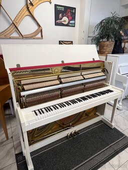 Yamaha LU-201 se zárukou až 5 let. Doprava zdarma - 20