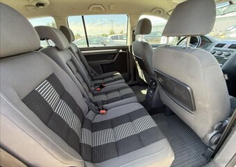 Volkswagen Touran 1,4 TSI 103kW TAŽNÉ, 7MÍST benzín manuál - 20