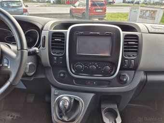 RENAULT TRAFIC III / ČR / NEHAVAROVANÝ / TOP STAV - 20