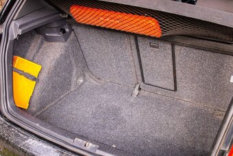 Volkswagen Golf 2.0 GTI ,147kW / AJ NA SPLÁTKY / PROTIÚČET / - 20