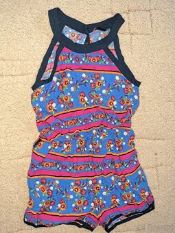 Šaty různé velikosti - 20