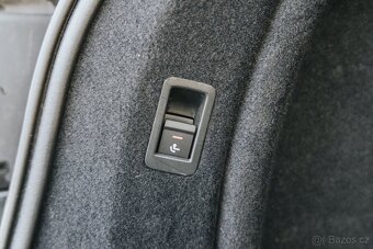 Prodám Audi A4 B9 Avant S-Line 2.0 TDI 140 kW S-Tronic - 20