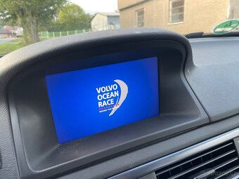 Volvo XC70 2,4D AWD, ocean race, rok 2012 - 20