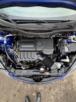 MAZDA 2  -  1,4 16V  5 dveří - 20