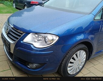 Touran 1.9 TDI - DSG - Freestyle - Xenony - Knížka - Klima - 20