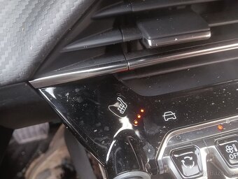 Peugeot 2008 CR doklady 2024 - 20