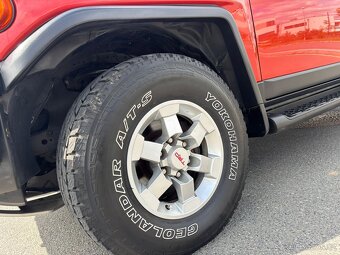 Toyota FJ Cruiser - 20