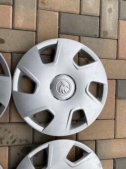 Sada zimních kol Škoda 195/55R15 5x100 vč poklic - 20