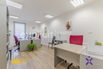 Prodej obchodního prostoru u náměstí 547 m², Uherské Hradišt - 20